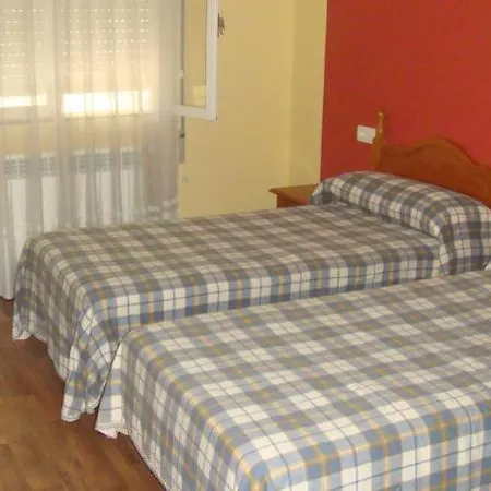 Hotel Poncebos 2*